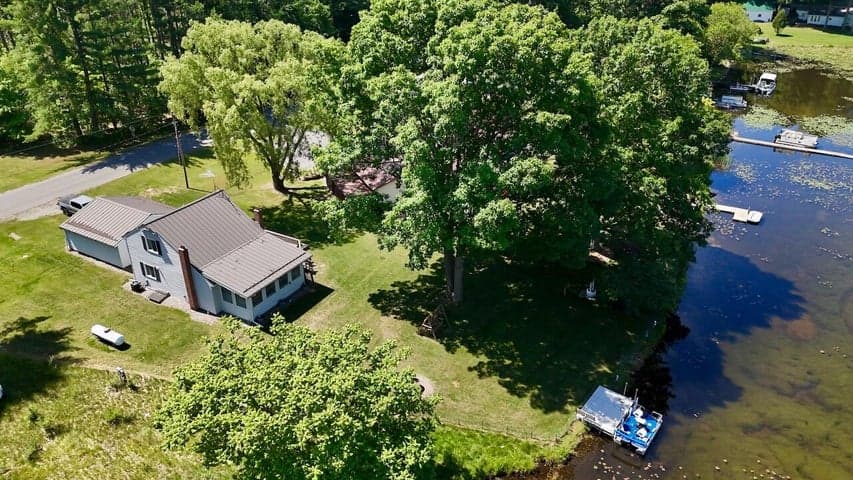 10041 Birch Drive, Riverdale, MI 48877