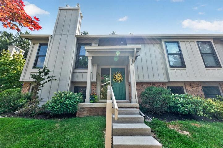 2122 Spruceway Lane, Ann Arbor, MI 48103