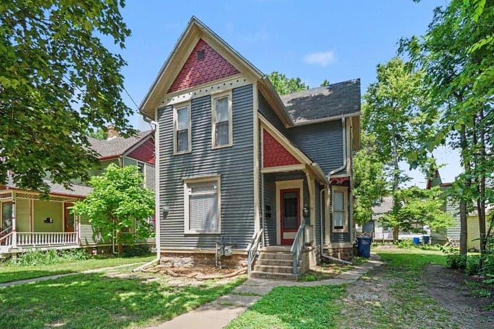 710 Wheaton Avenue, Kalamazoo, MI 49008