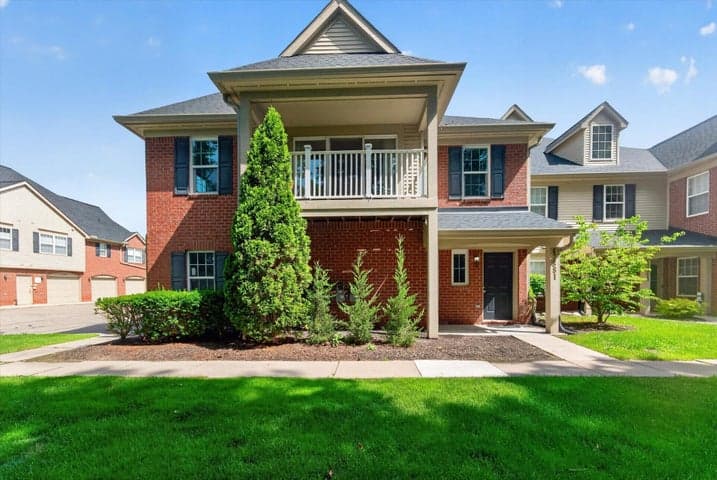 47881 Cardiff Avenue, Canton, MI 48188