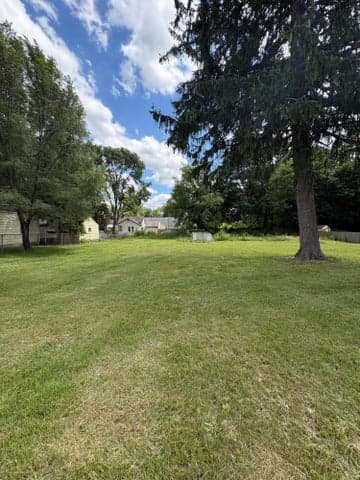 284 E Center Street, Coloma, MI 49038