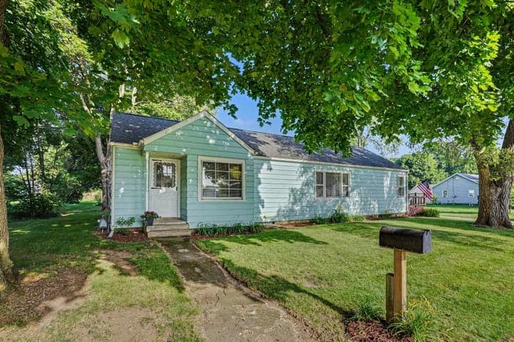 87 Avery Drive, Coldwater, MI 49036
