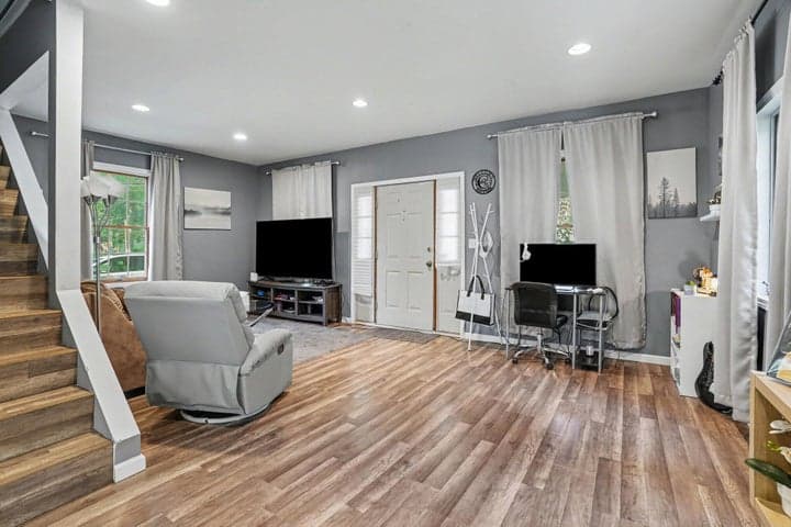 Photo 5