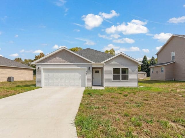 2827 Gady Pines Drive, Adrian, MI 49221