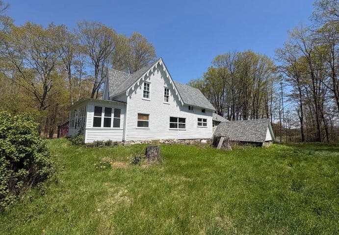17055 Butwell Road, Bear Lake, MI 49614