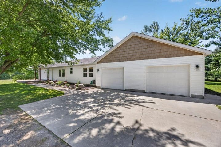 10100 W Jordan Road, Remus, MI 49340