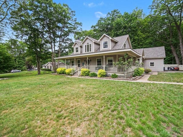1579 N Marilyn Drive, Ludington, MI 49431