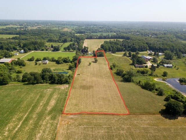 3544 Mechanic Road, Hillsdale, MI 49242