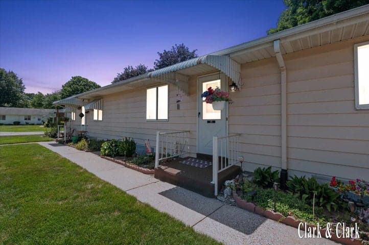 5777 Leisure S Drive SE 135, Grand Rapids, MI 49548