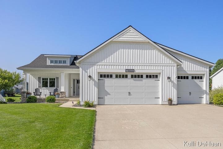 3944 Denali Drive, Hudsonville, MI 49426