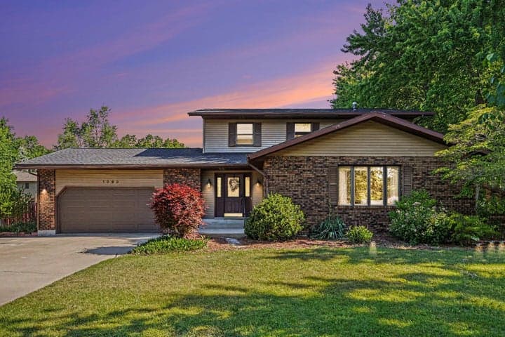 1393 Desmond Street, St. Joseph, MI 49085