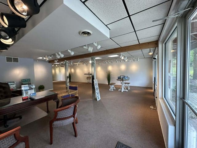 Photo 3