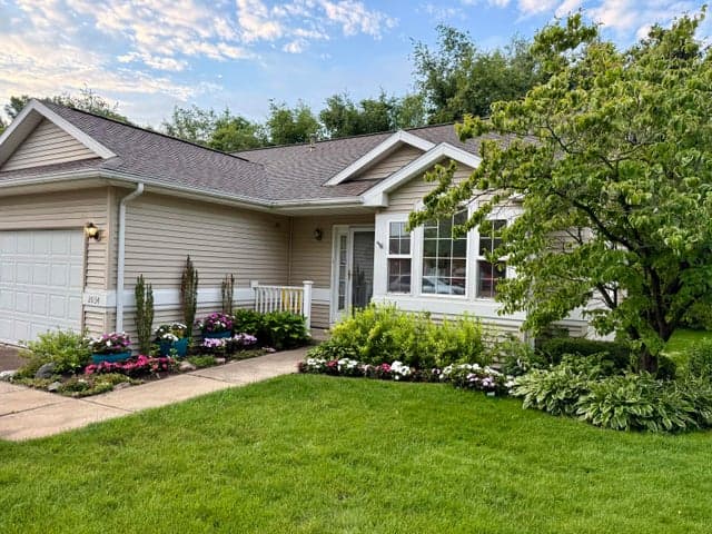 2034 Quail Cove Drive, Kalamazoo, MI 49009