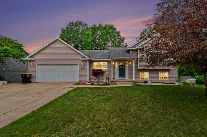 6633 Rye Grass Court SE, Grand Rapids, MI 49508