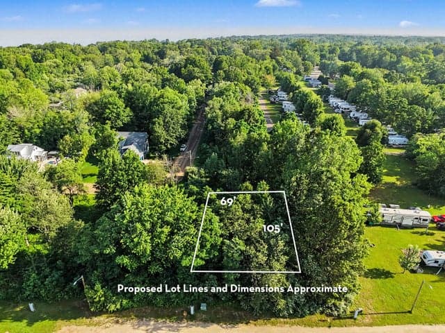Adams Street Lots 17-18, South Haven, MI 49090