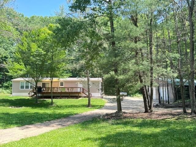 7672 E 48th Street, Chase, MI 49623