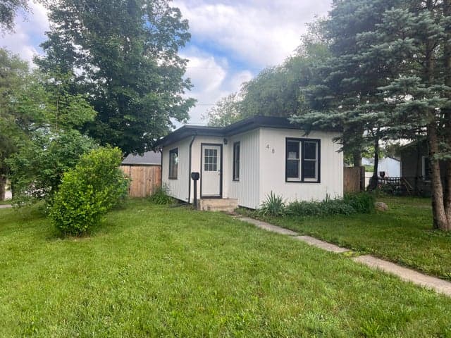 48 Ferndale Court, Battle Creek, MI 49015