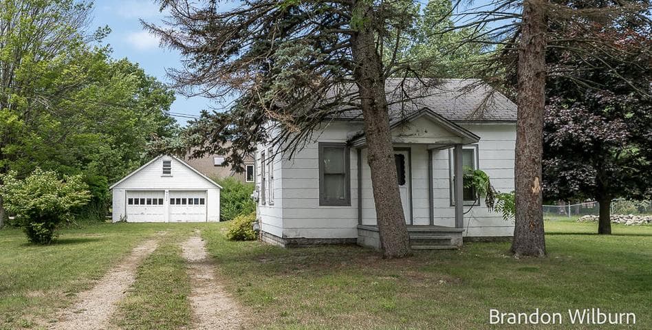 3259 Maple Grove Road, Muskegon, MI 49441