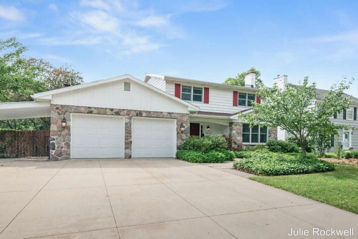 1433 Sherwood Avenue SE, Grand Rapids, MI 49506