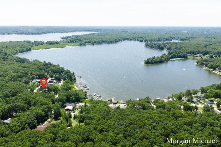 8750 S Spruce Avenue, Newaygo, MI 49337
