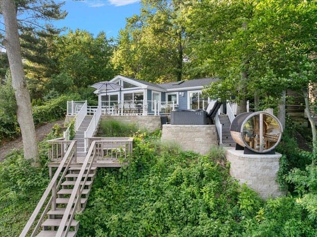 6365 Waters Edge Lane, Saugatuck, MI 49453