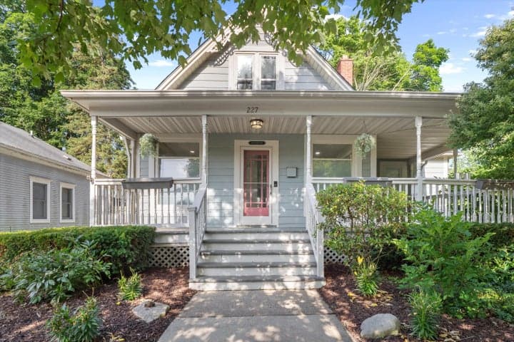 227 West Street, Northville, MI 48167