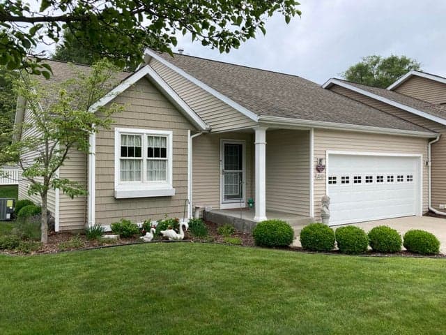 2143 Rosewood Lane, Muskegon, MI 49441