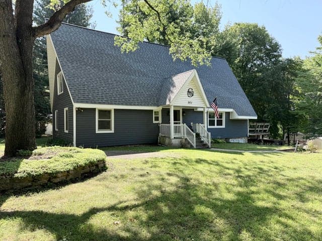 3851 21st Street, Dorr, MI 49323