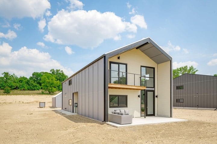 7400 Lake Solis Drive, Stevensville, MI 49127