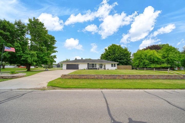 4123 Flansburg Road, Jackson, MI 49203