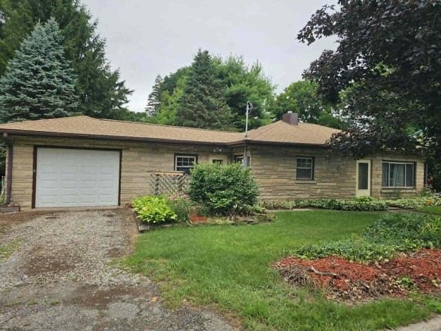 1114 N Elm Avenue, Jackson, MI 49202