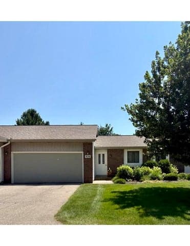 926 Village Court, Holland, MI 49423