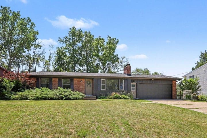 1628 Bridle Creek Street SE, Kentwood, MI 49508