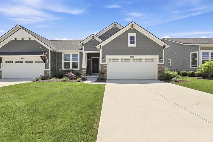 1054 Haven Drive SE, Byron Center, MI 49315