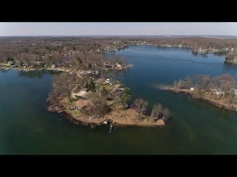 12387 Sunset Point Drive, Plainwell, MI 49080
