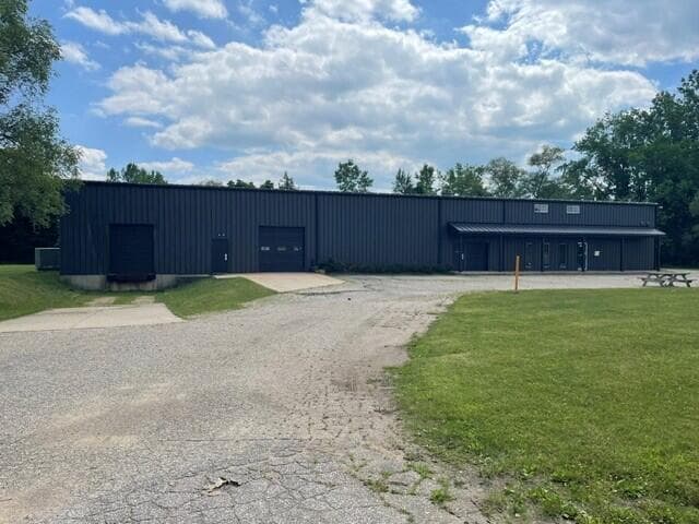 2050 Stanley Avenue, Portage, MI 49002