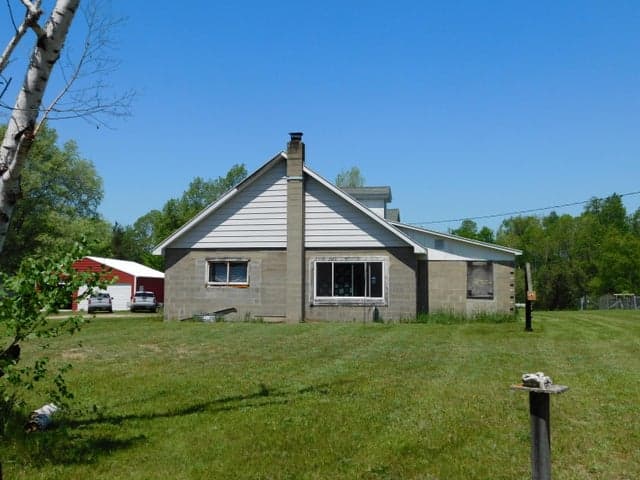 Photo 3