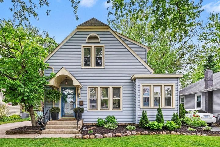 231 Garland Street, Kalamazoo, MI 49001