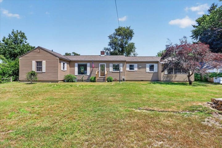 236 Mcconnell Avenue, Muskegon, MI 49445