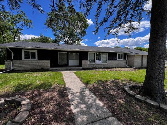 1655 Tudor Drive, Ann Arbor, MI 48103
