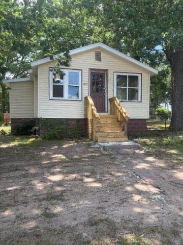 2821 Jarman Street, Muskegon, MI 49444