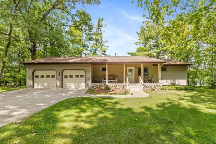 730 W Evergreen Road, Sidney, MI 48885