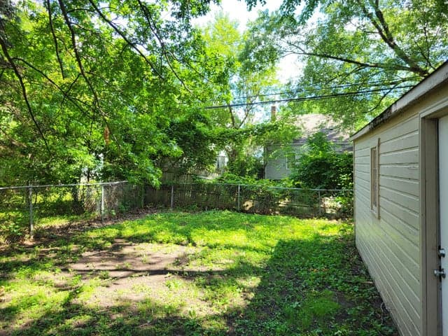 Photo 3