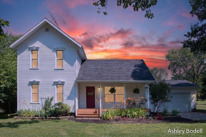 281 7 Mile Road NW, Comstock Park, MI 49321