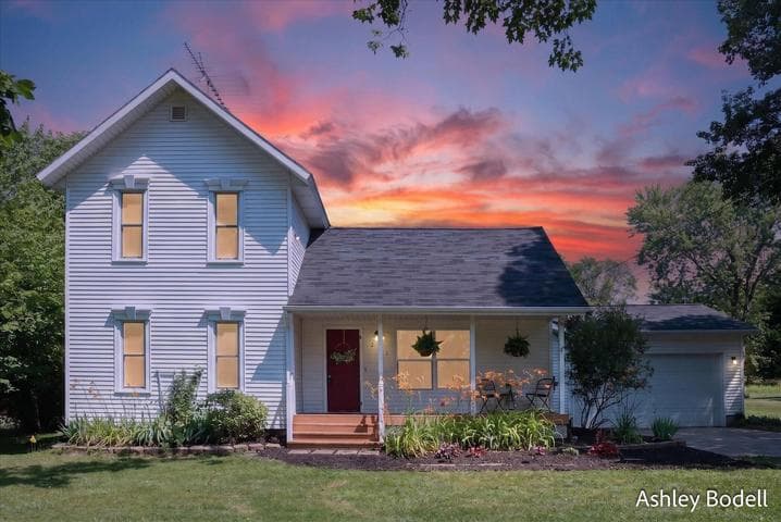 281 7 Mile Road NW, Comstock Park, MI 49321