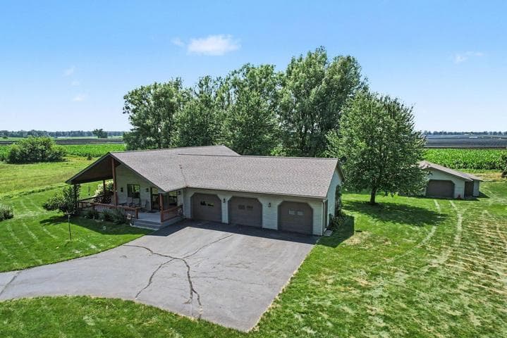 15745 15 Mile Road, Marshall, MI 49068