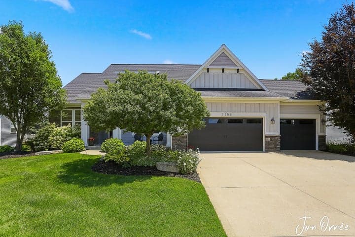 7250 Rosie Shores Drive SW, Byron Center, MI 49315