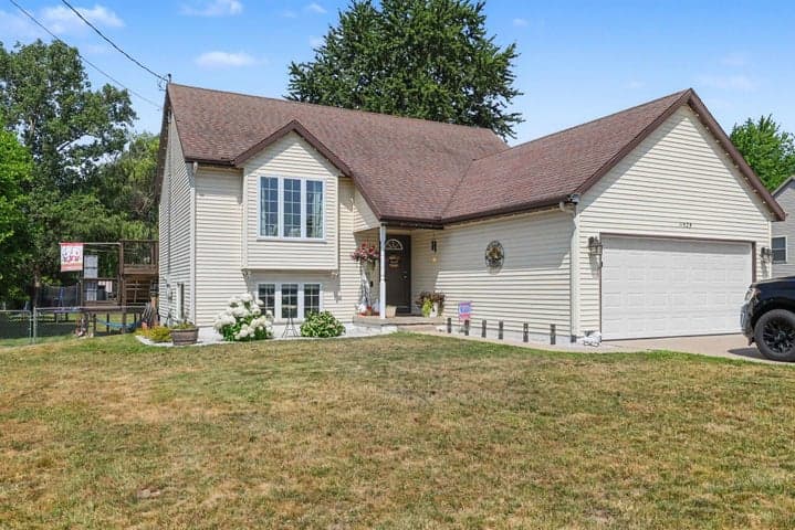 11525 60th Avenue, Allendale, MI 49401