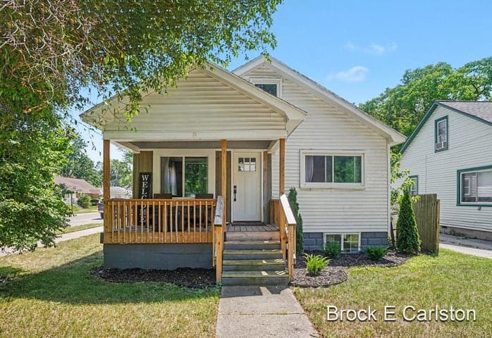 855 Windsor Avenue, Muskegon, MI 49441