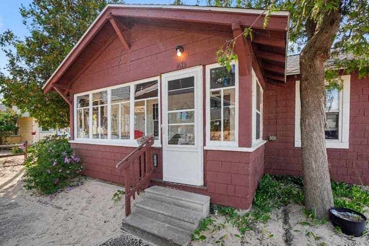 1675 Nelson Street, Muskegon, MI 49441